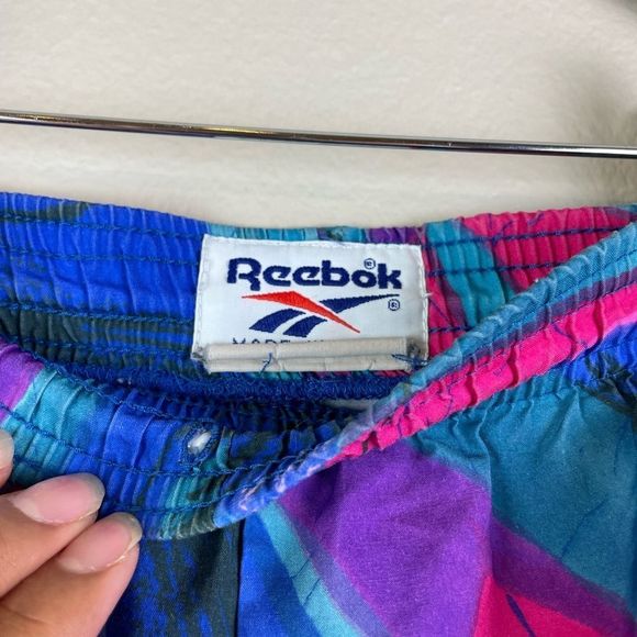 Vintage Reebok Shorts - Picture 3 of 3